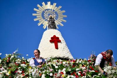 Ofrenda de flores