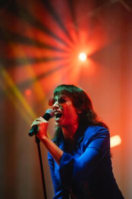 Nat Simons & Aurora Beltrán