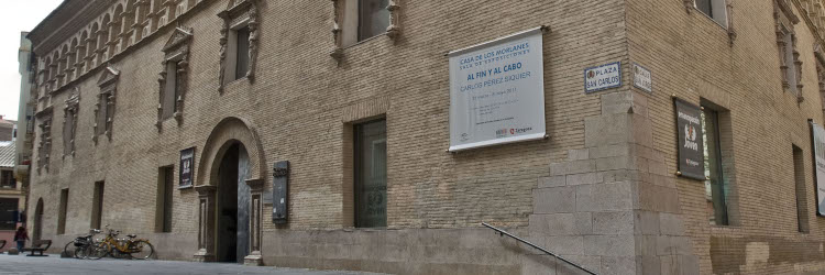 Fachada de la Casa de los Morlanes